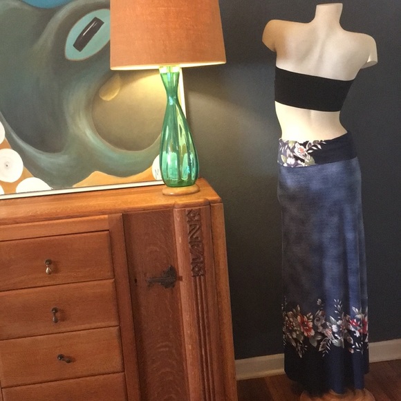 NWT Navy Floral & Stripe Maxi Skirt - Picture 8 of 8